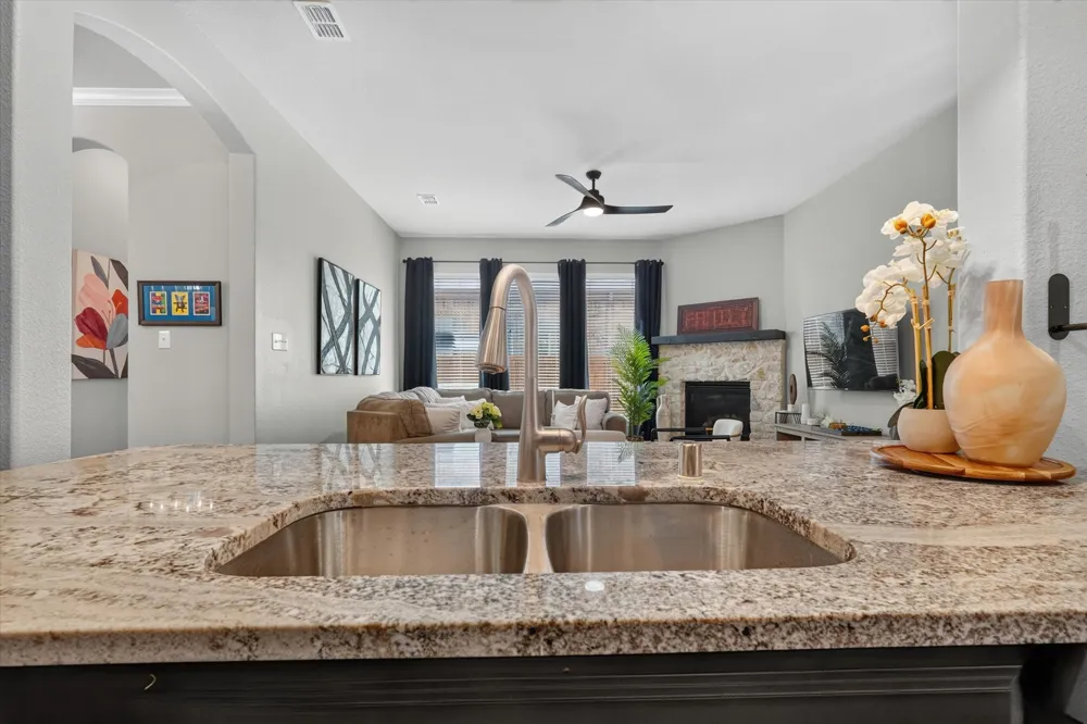 12766 Mercer Parkway Farmers Branch, TX 75234