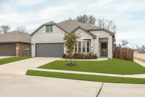 505 Lucas Lane