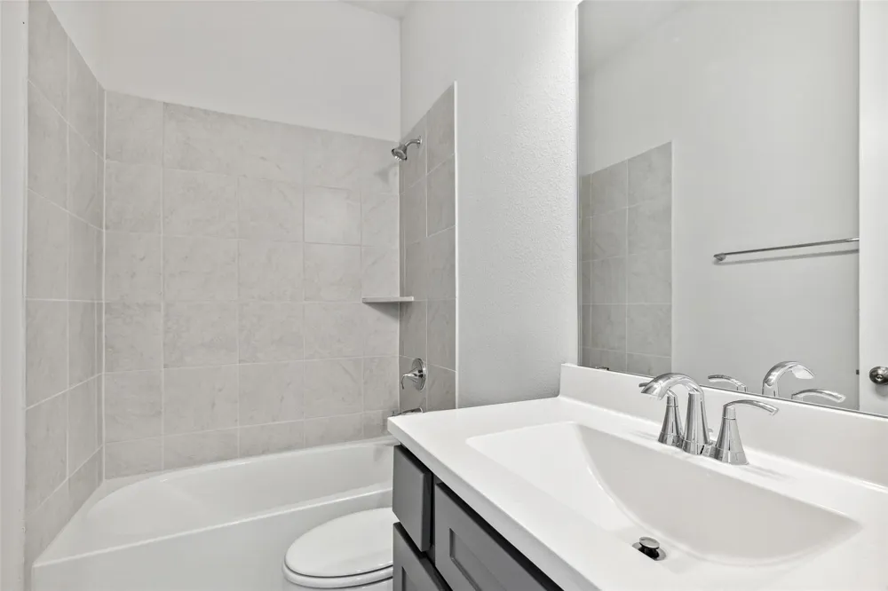 2813 Trinity Ridge Street Mansfield, TX 76063