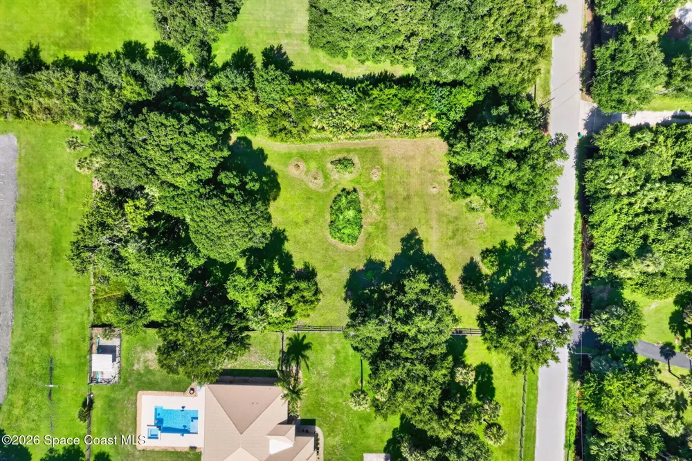 3345 Carter Road Mims, FL 32754