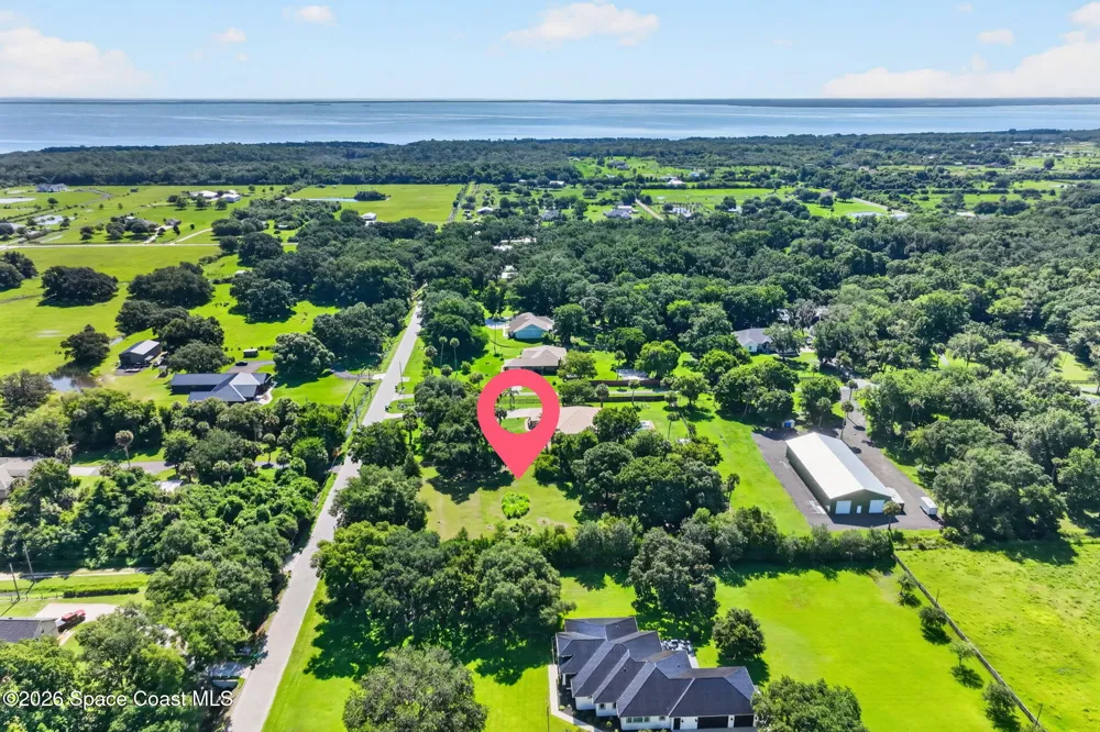 3345 Carter Road Mims, FL 32754