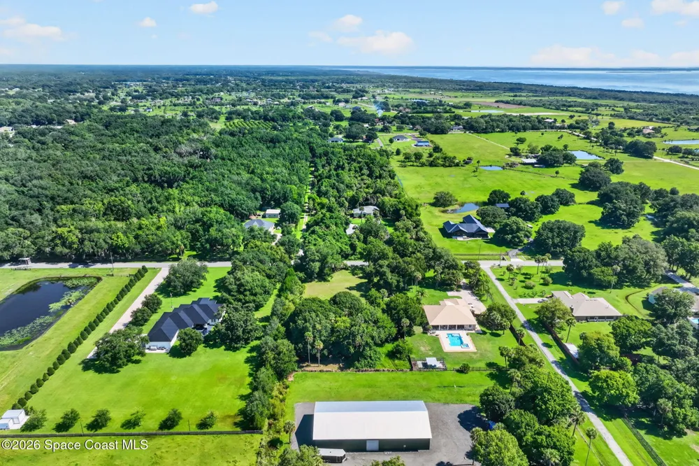 3345 Carter Road Mims, FL 32754