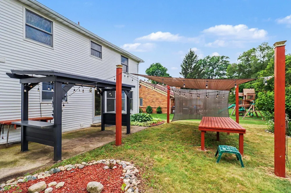 515 E Pine Street Fremont, MI 49412