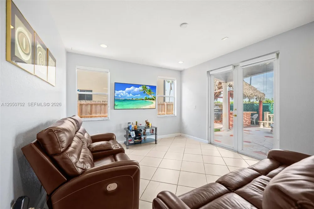 6504 SW 166th Ct Miami, FL 33193