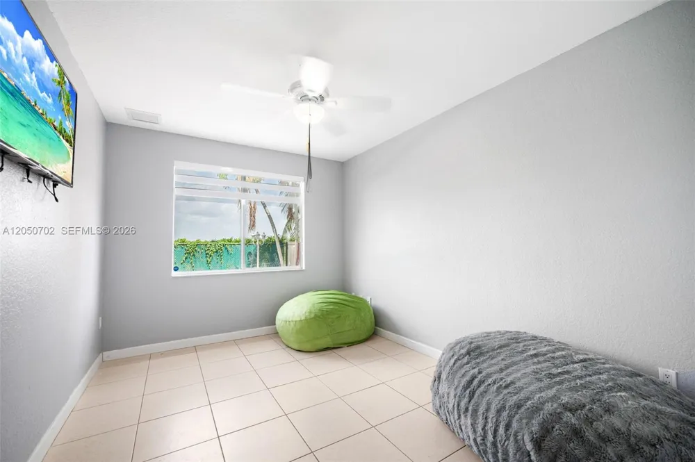 6504 SW 166th Ct Miami, FL 33193
