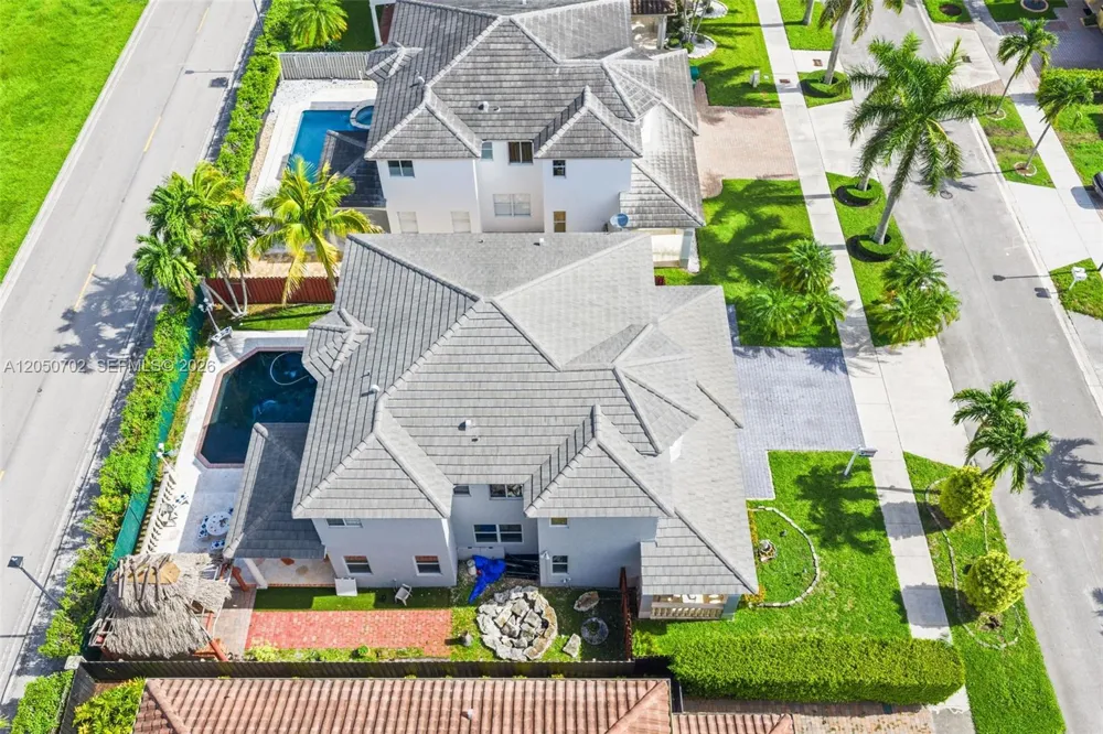 6504 SW 166th Ct Miami, FL 33193