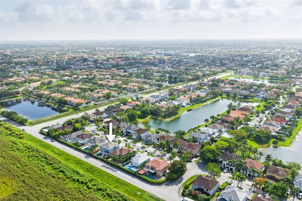 6504 SW 166th Ct Miami, FL 33193
