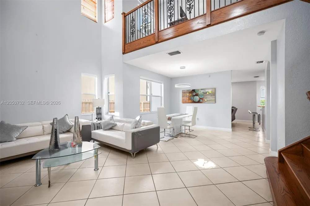 6504 SW 166th Ct Miami, FL 33193