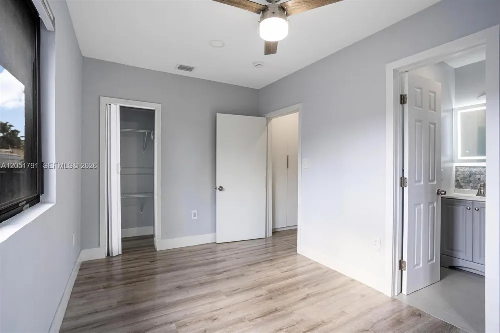 781 NW 108th St Miami, FL 33168