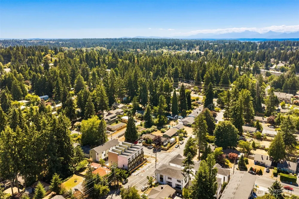 18002 A 10th Avenue NE Shoreline, WA 98155