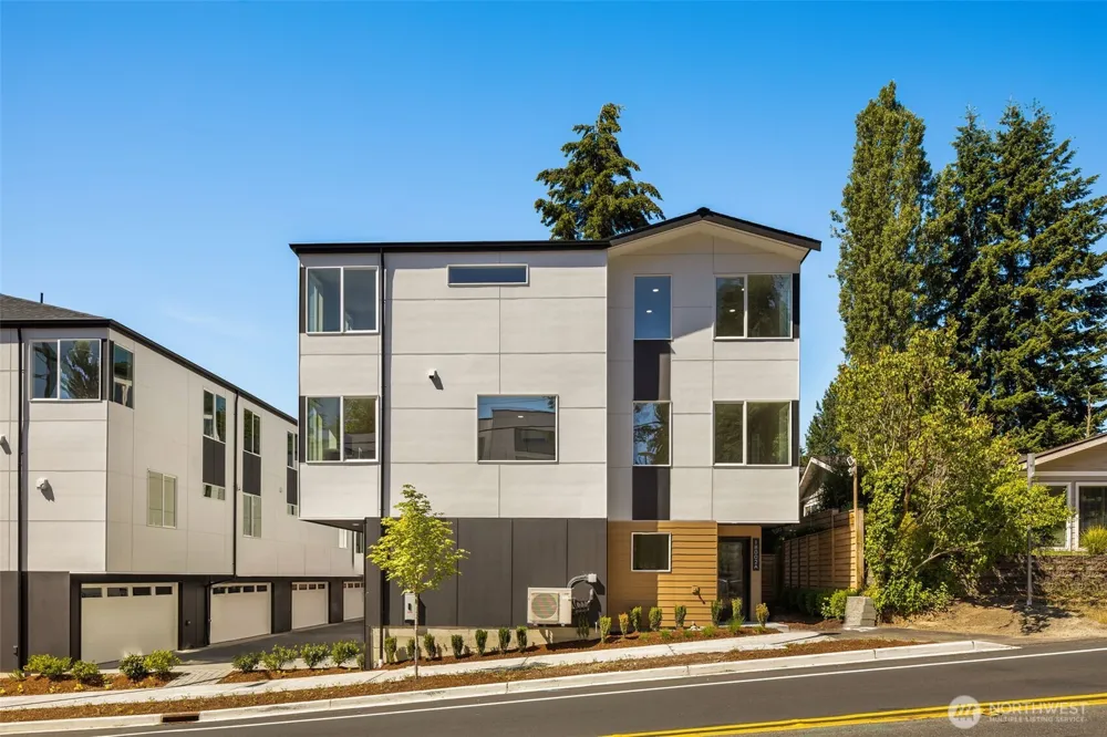 18002 A 10th Avenue NE Shoreline, WA 98155