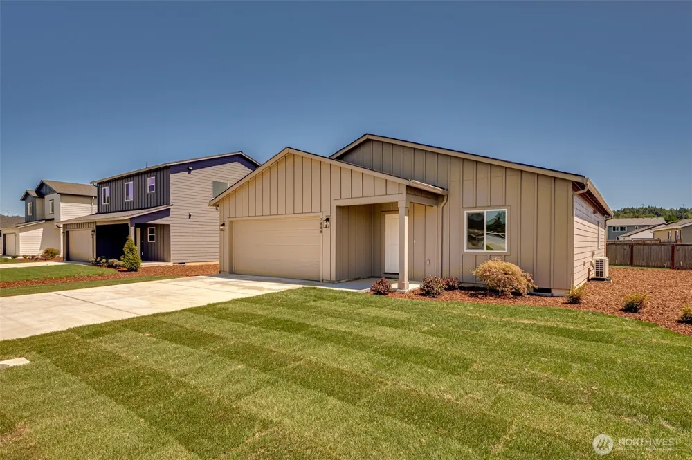 2008 Henderson Way Longview, WA 98632