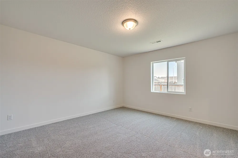 2008 Henderson Way Longview, WA 98632