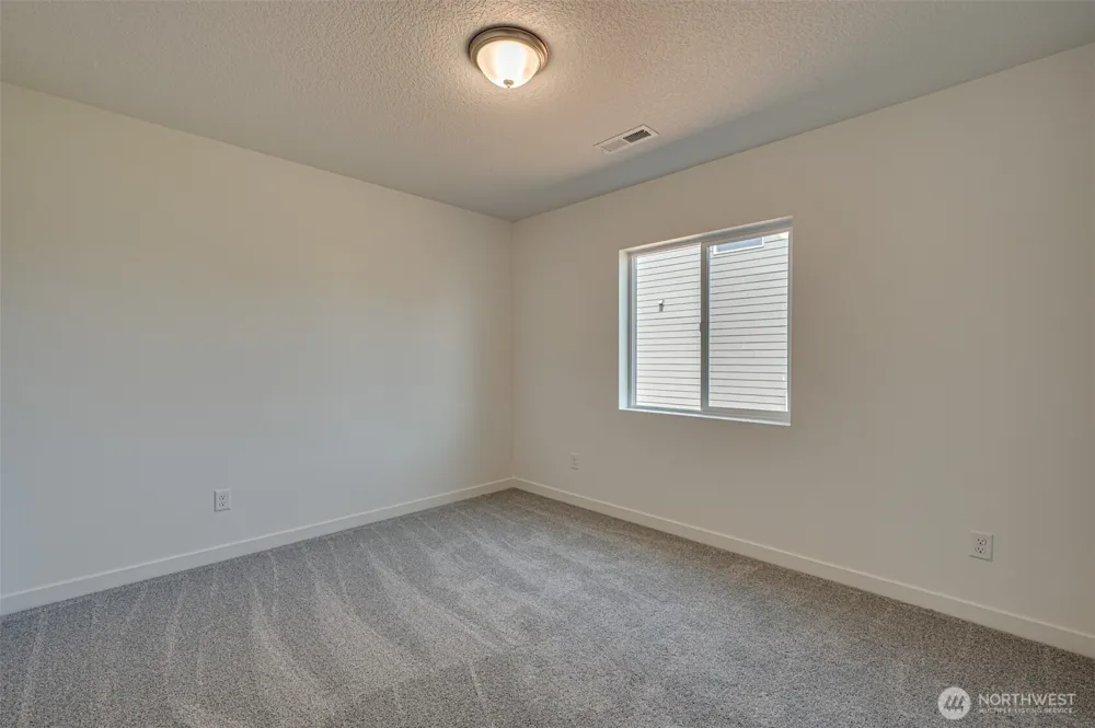 2008 Henderson Way Longview, WA 98632