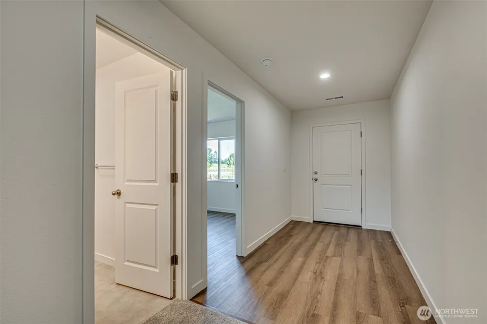 2008 Henderson Way Longview, WA 98632