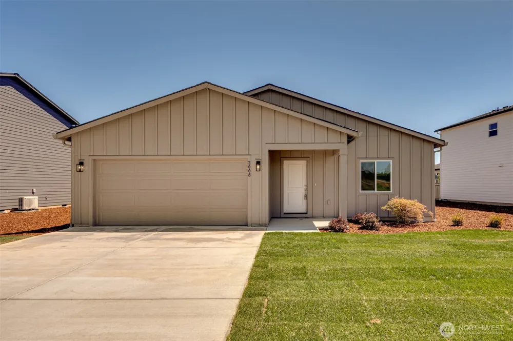 2008 Henderson Way Longview, WA 98632
