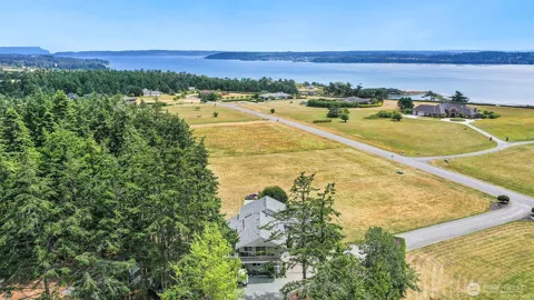 2288 Skycrest Drive