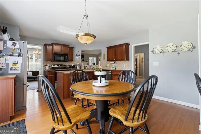 6010 Riverwood DR Braselton, GA 30517