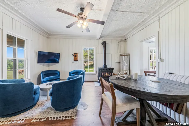 1634 KALLENBERG -KLINKSEIK Fredericksburg, TX 78624