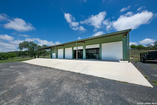 1634 KALLENBERG -KLINKSEIK Fredericksburg, TX 78624