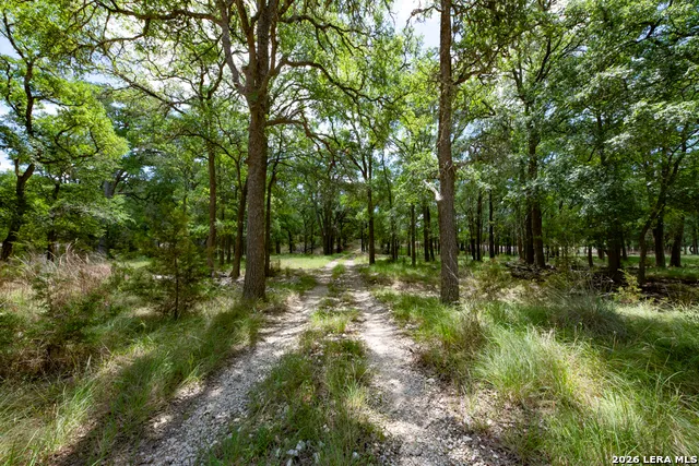 1634 KALLENBERG -KLINKSEIK Fredericksburg, TX 78624