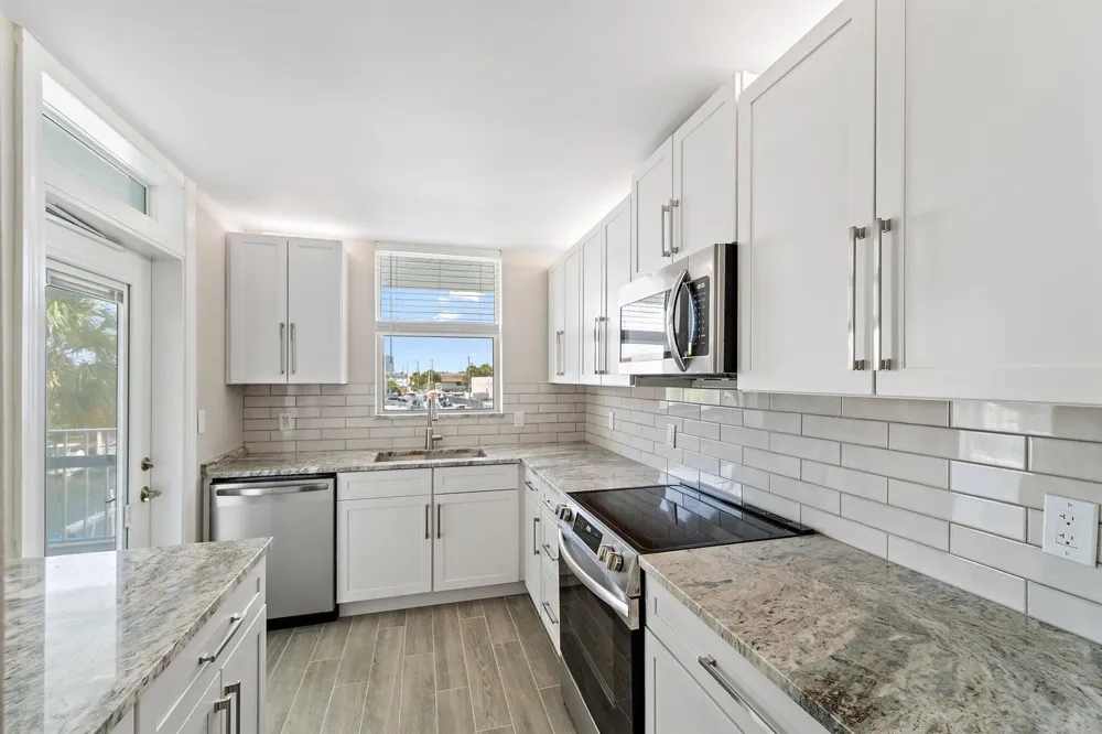 108 Paradise Harbour Boulevard #314 North Palm Beach, FL 33408