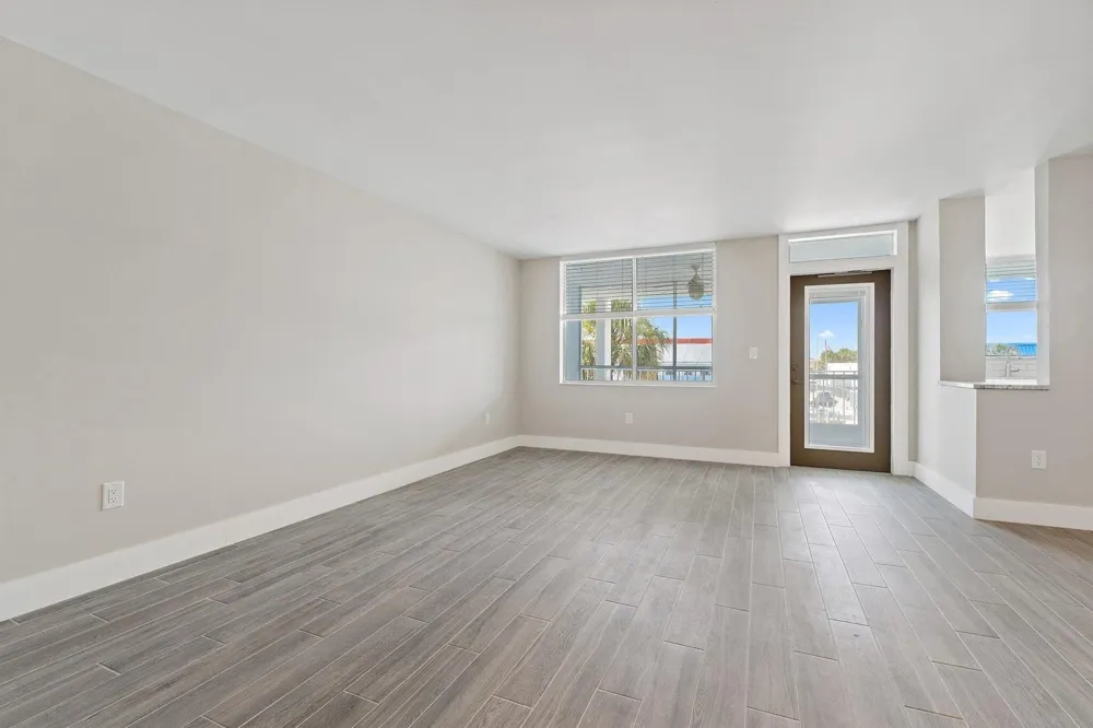 108 Paradise Harbour Boulevard #314 North Palm Beach, FL 33408