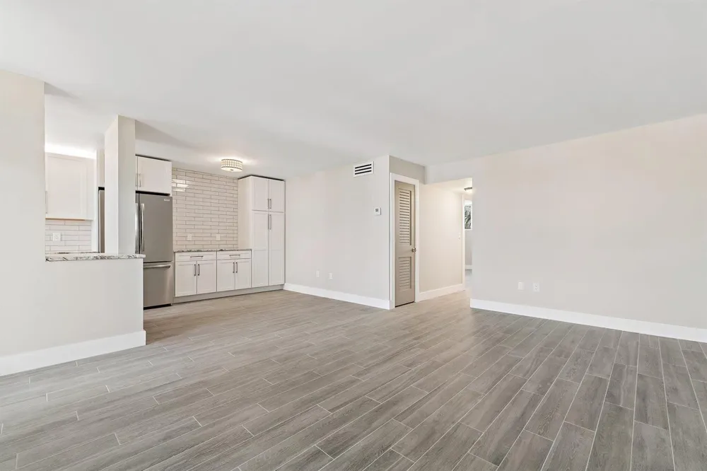 108 Paradise Harbour Boulevard #314 North Palm Beach, FL 33408