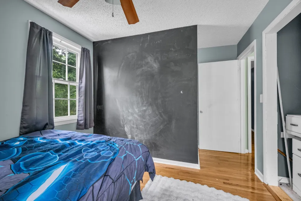 1337 Lee Brown Road Bon Aqua, TN 37025