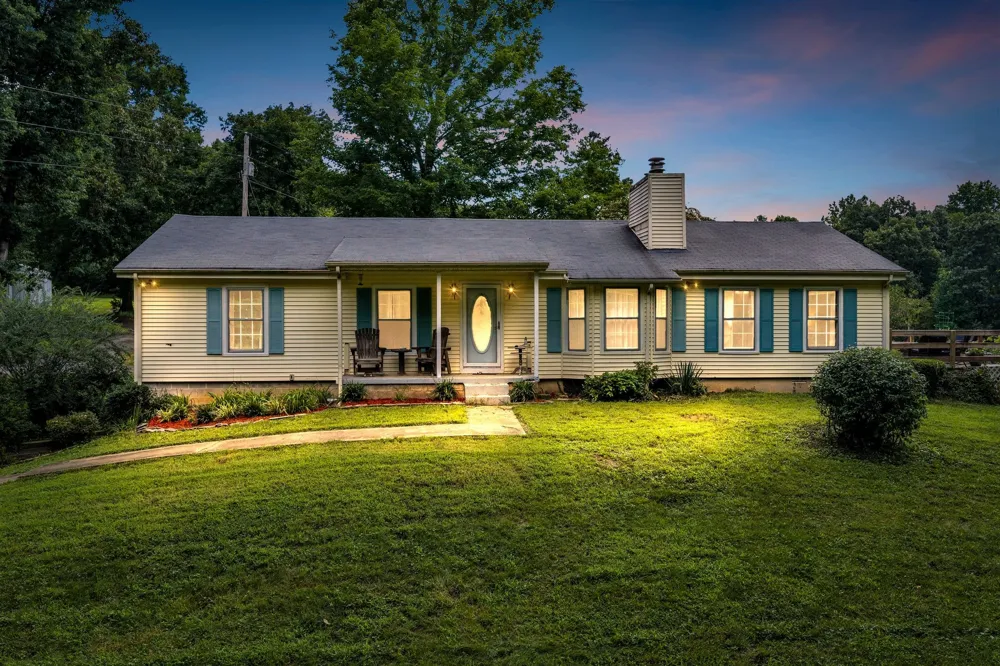 1337 Lee Brown Road Bon Aqua, TN 37025