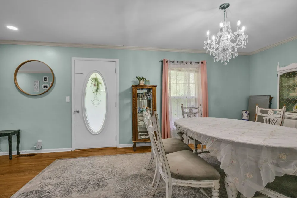 1337 Lee Brown Road Bon Aqua, TN 37025