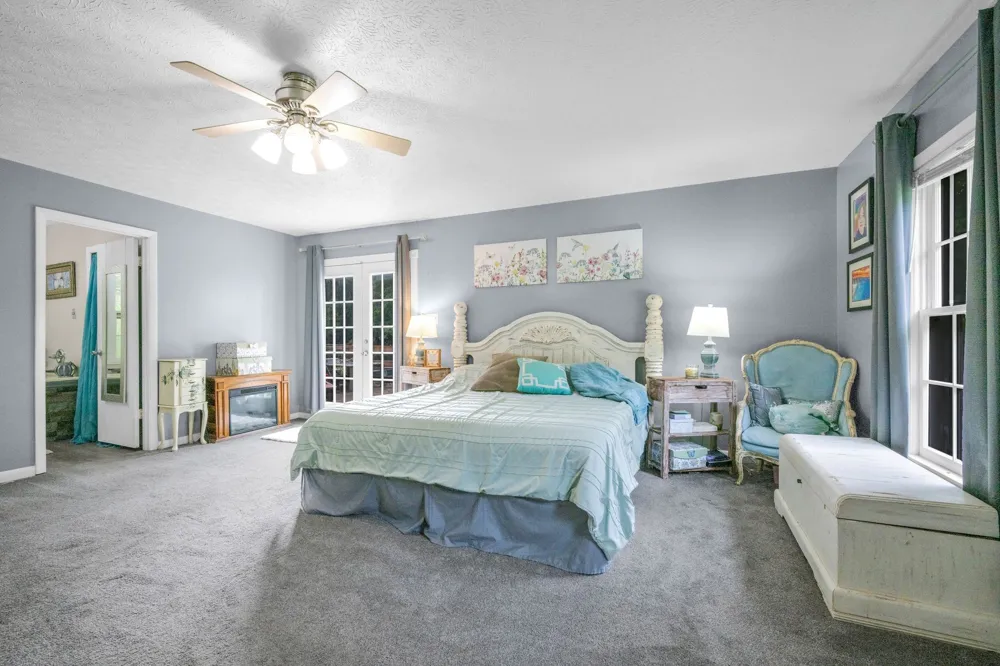 1337 Lee Brown Road Bon Aqua, TN 37025