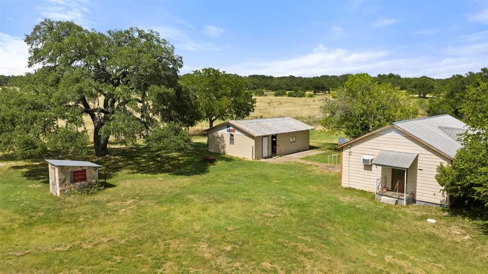 3310 Ranch Road 165 Blanco, TX 78606