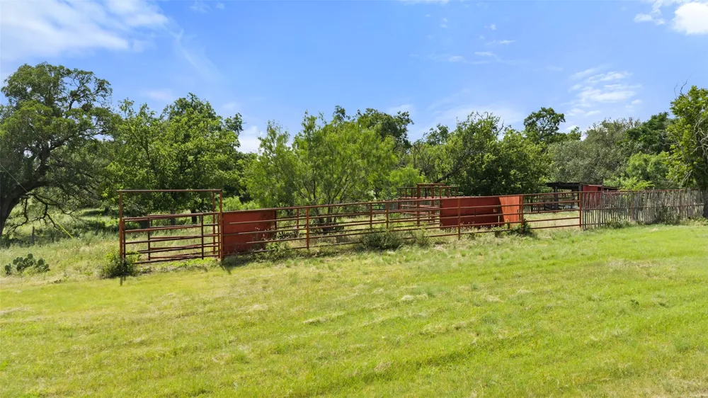 3310 Ranch Road 165 Blanco, TX 78606