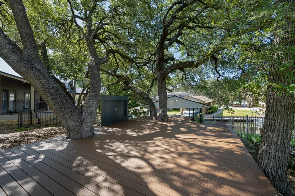 101 Third Sid W Horseshoe Bay, TX 78657