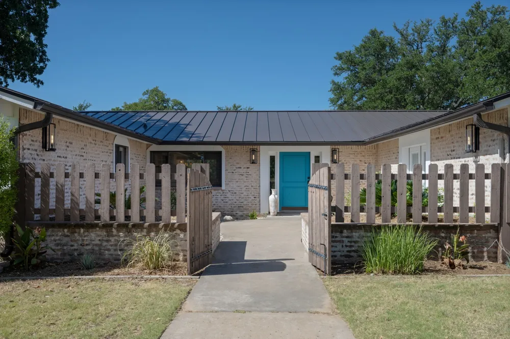 101 Third Sid W Horseshoe Bay, TX 78657