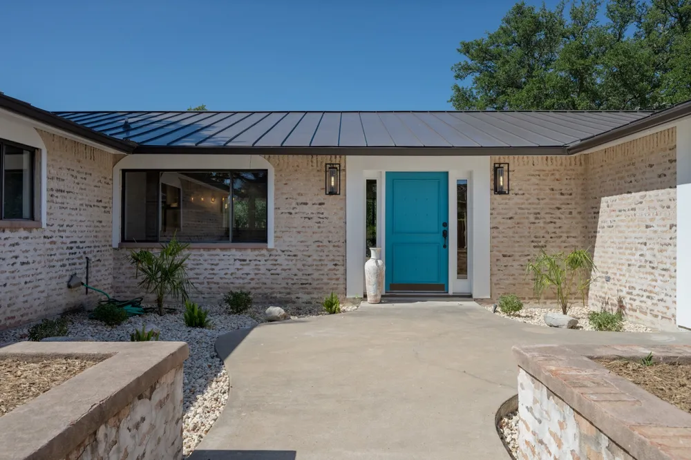 101 Third Sid W Horseshoe Bay, TX 78657