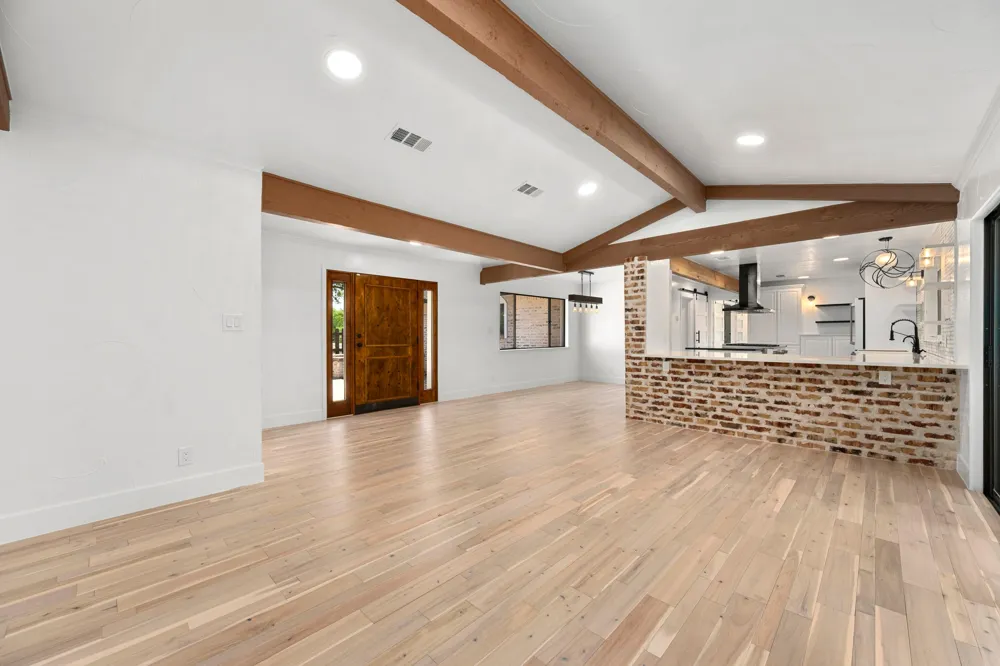 101 Third Sid W Horseshoe Bay, TX 78657