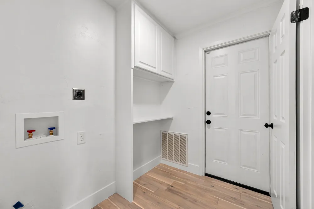 101 Third Sid W Horseshoe Bay, TX 78657