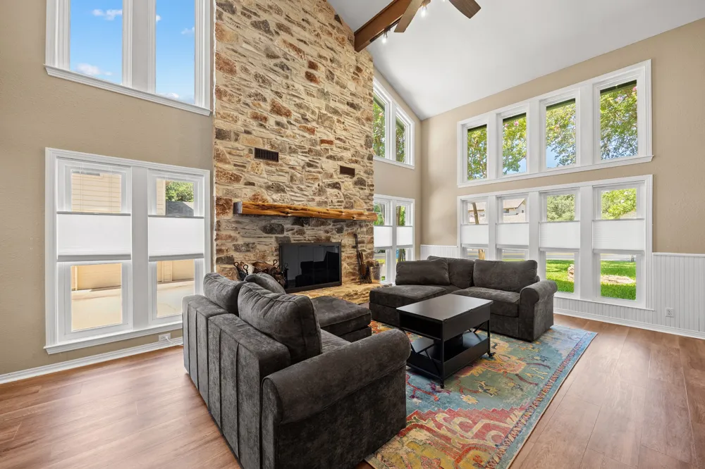10805 Spicewood Parkway Austin, TX 78750