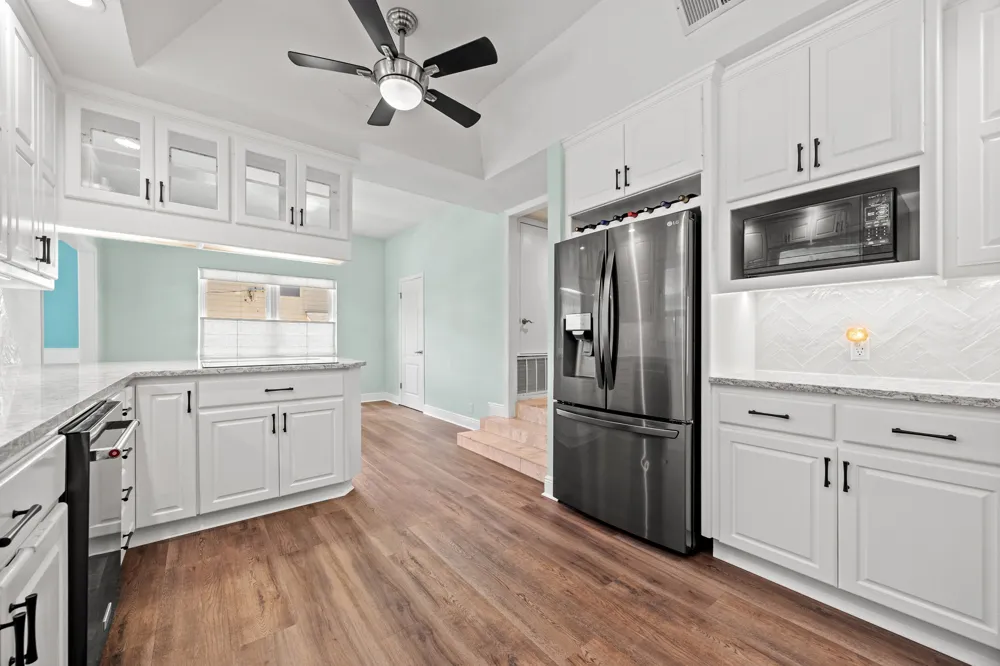 10805 Spicewood Parkway Austin, TX 78750