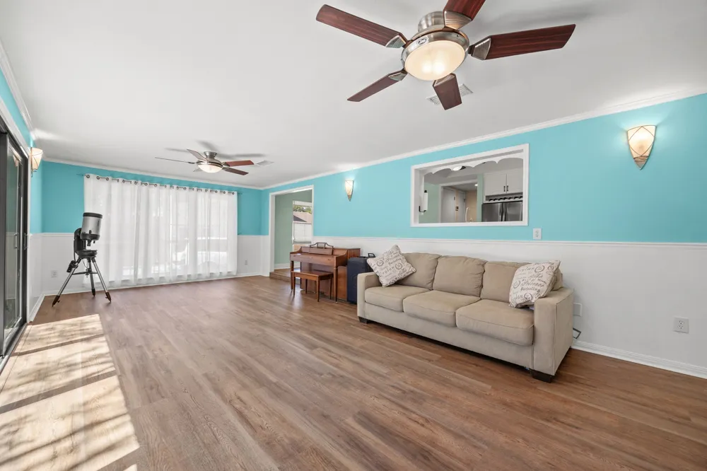 10805 Spicewood Parkway Austin, TX 78750
