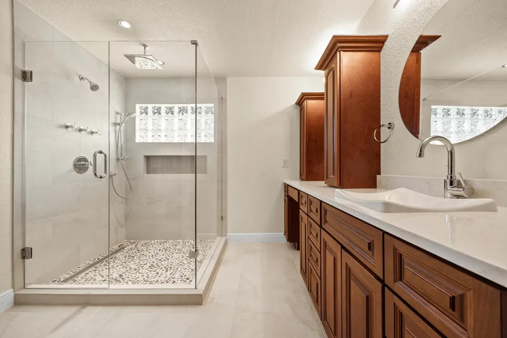 10805 Spicewood Parkway Austin, TX 78750