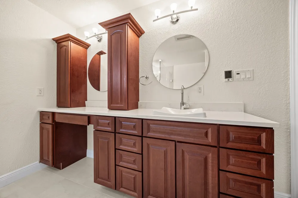 10805 Spicewood Parkway Austin, TX 78750