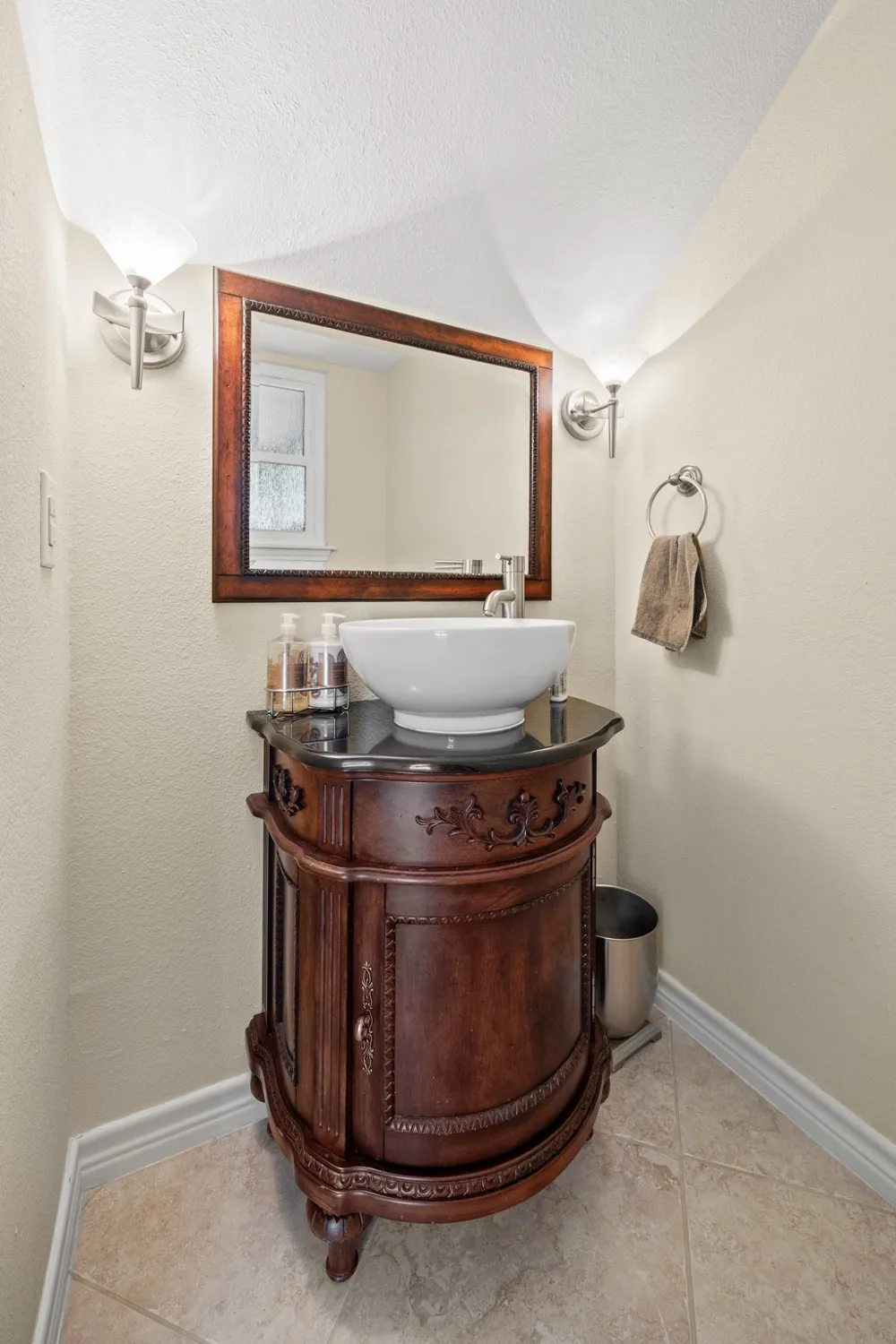 10805 Spicewood Parkway Austin, TX 78750