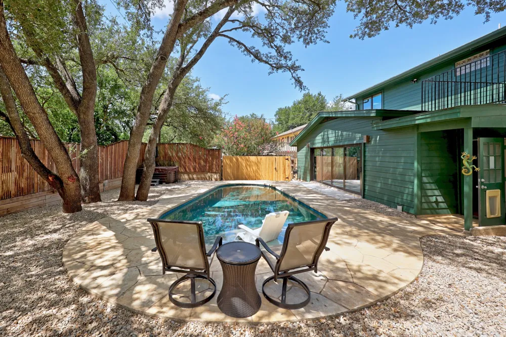 10805 Spicewood Parkway Austin, TX 78750