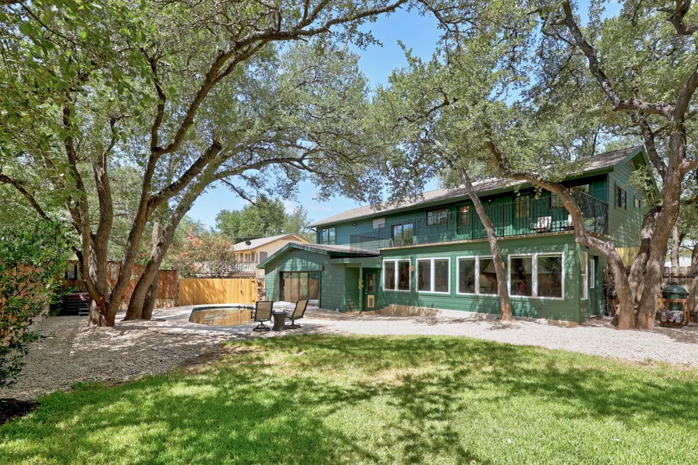 10805 Spicewood Parkway Austin, TX 78750