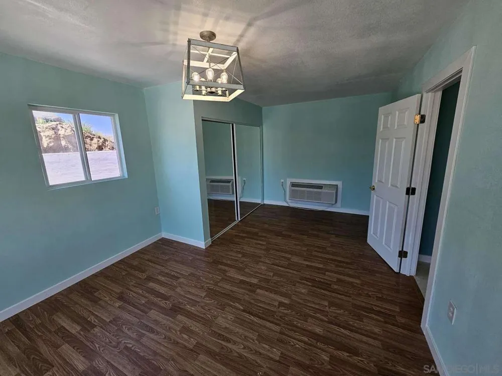 45050 Camaron RD Temecula, CA 92590