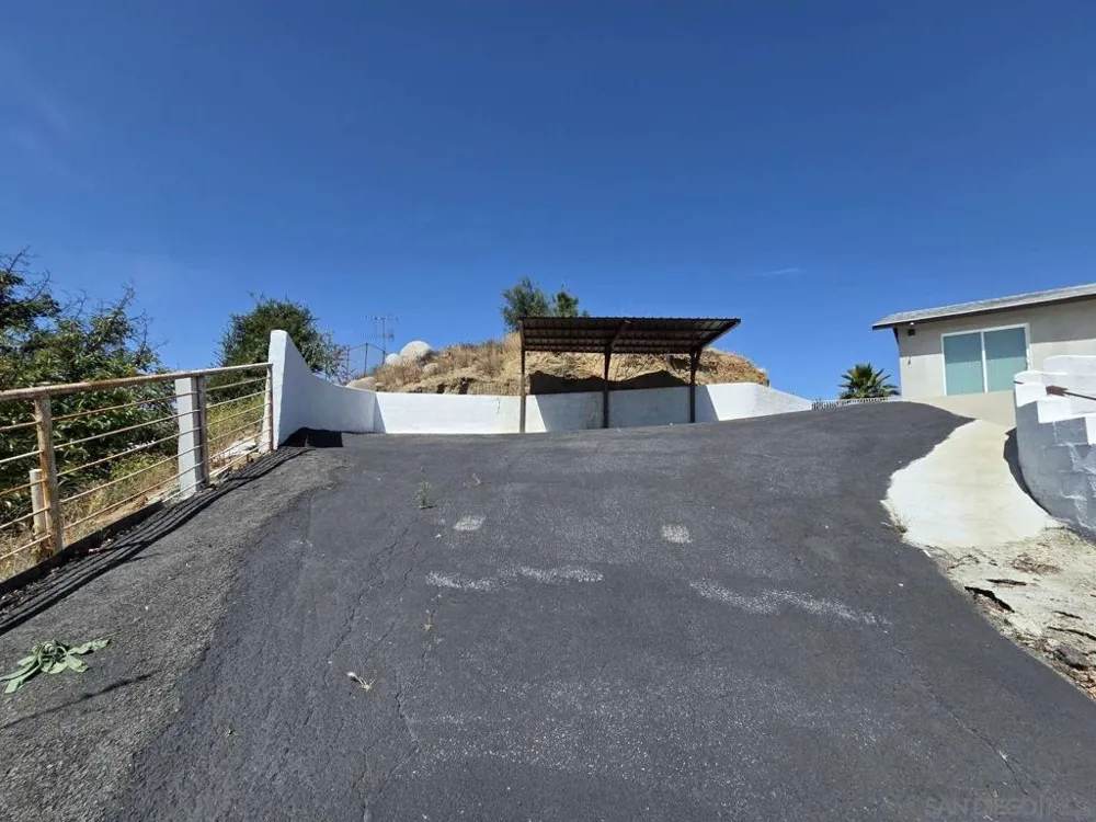 45050 Camaron RD Temecula, CA 92590