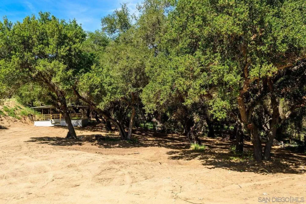 45050 Camaron RD Temecula, CA 92590